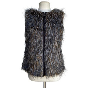 DONCASTER COLLECTION Women’s Size 8 Brown Faux Fur Sleeveless Zipper Jacket